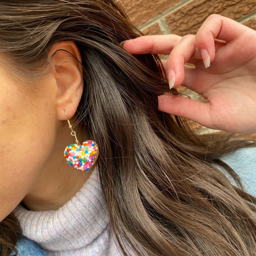 Heart💖🍩Sprinkle Dangle Earrings! Handmade🙋🏻‍♀️ - Picture 11 of 11